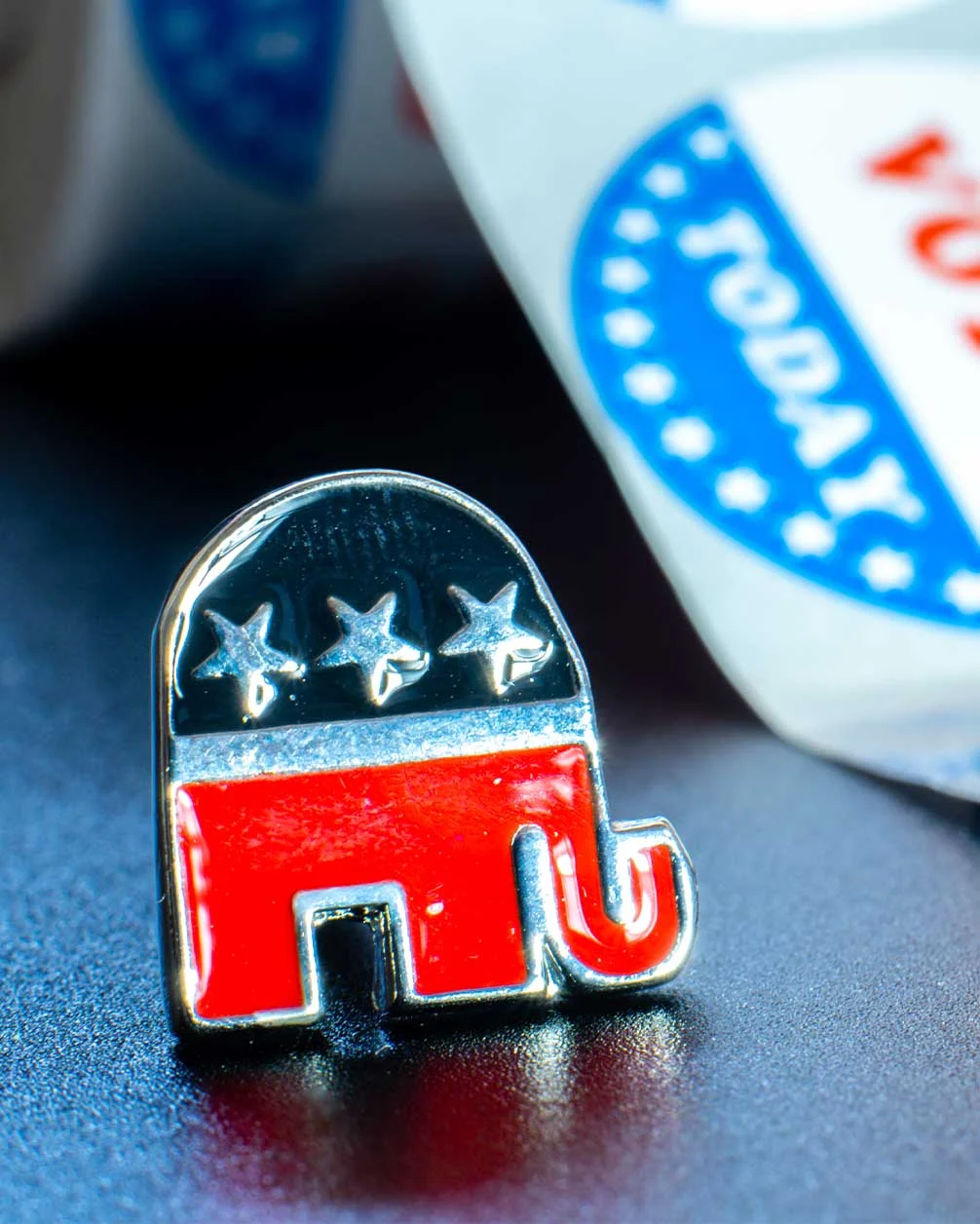 Republican elephant pin